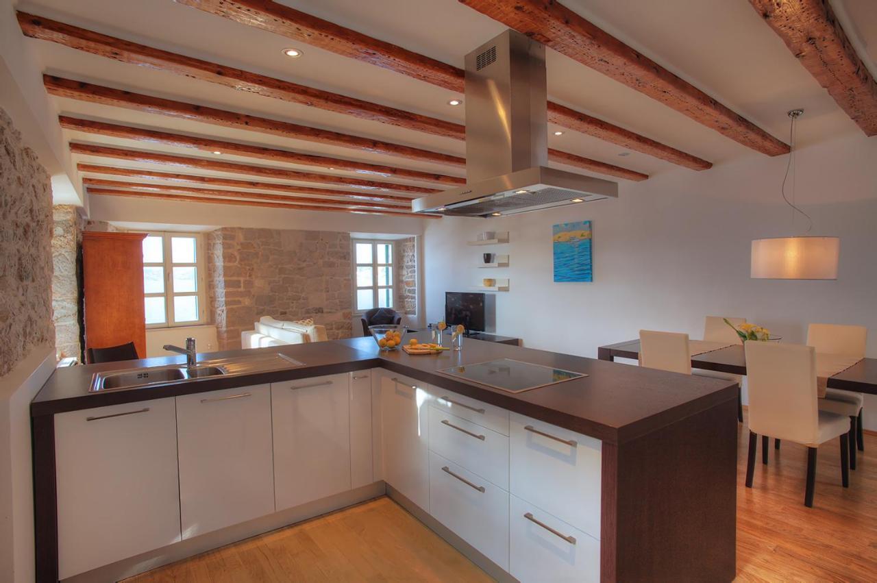 Casa Marina Apartments 希贝尼克 外观 照片
