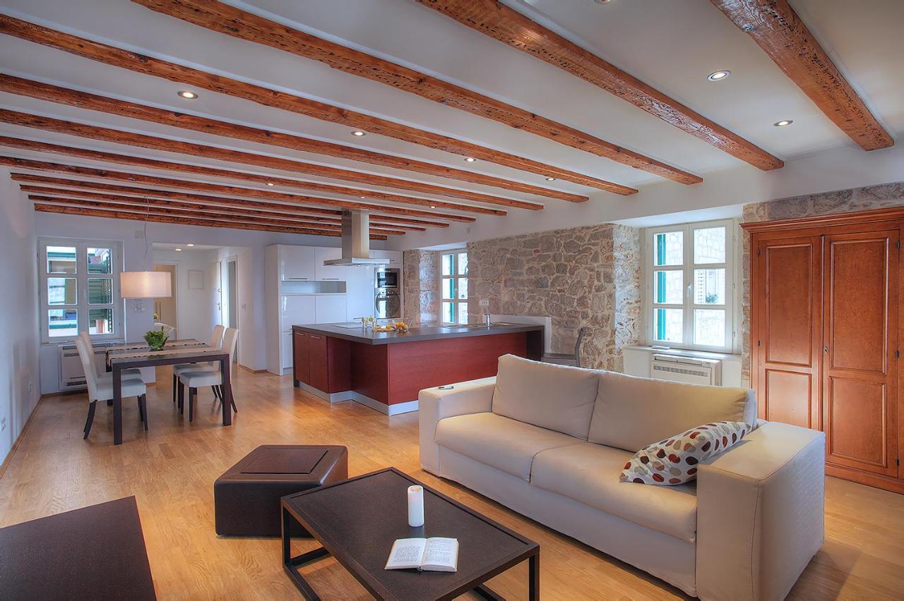 Casa Marina Apartments 希贝尼克 外观 照片