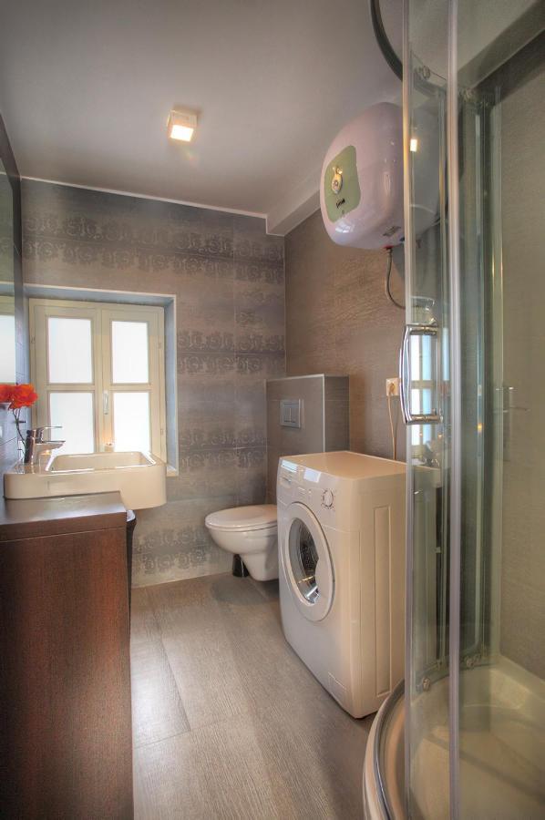 Casa Marina Apartments 希贝尼克 外观 照片