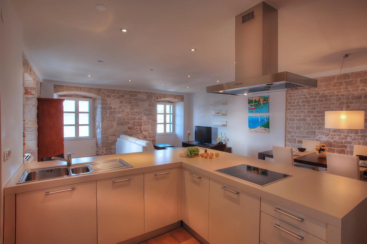 Casa Marina Apartments 希贝尼克 外观 照片