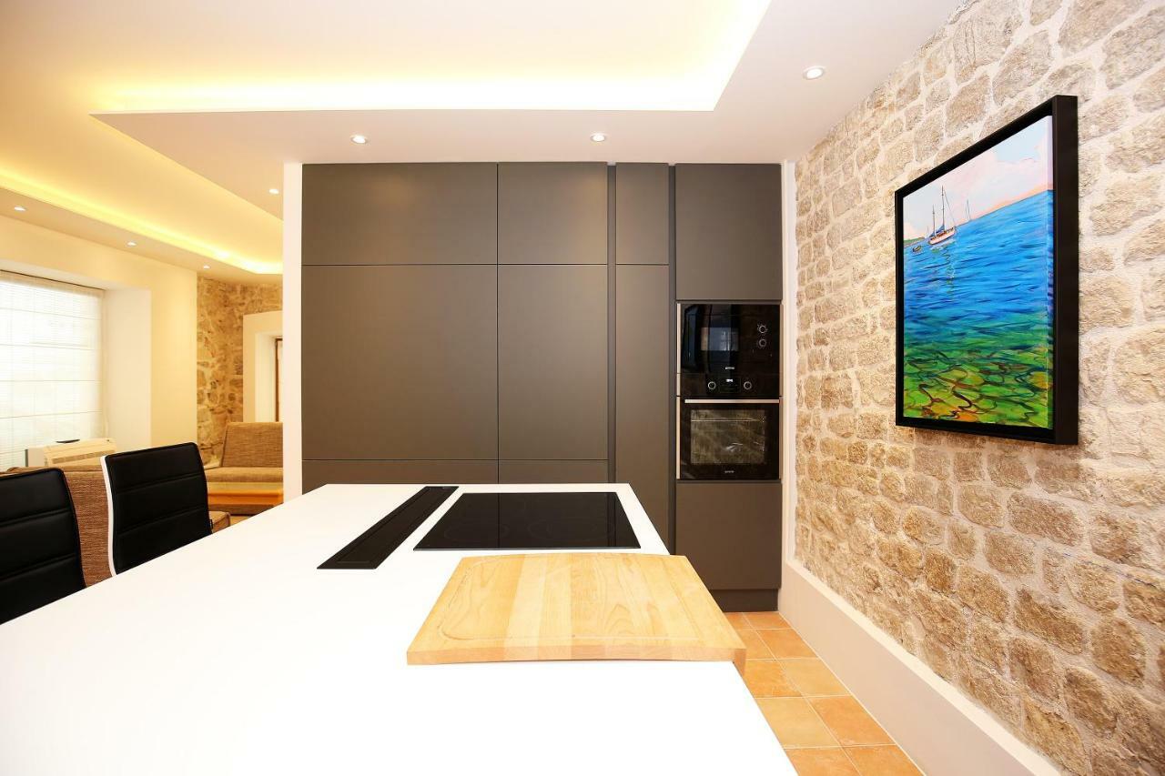 Casa Marina Apartments 希贝尼克 外观 照片